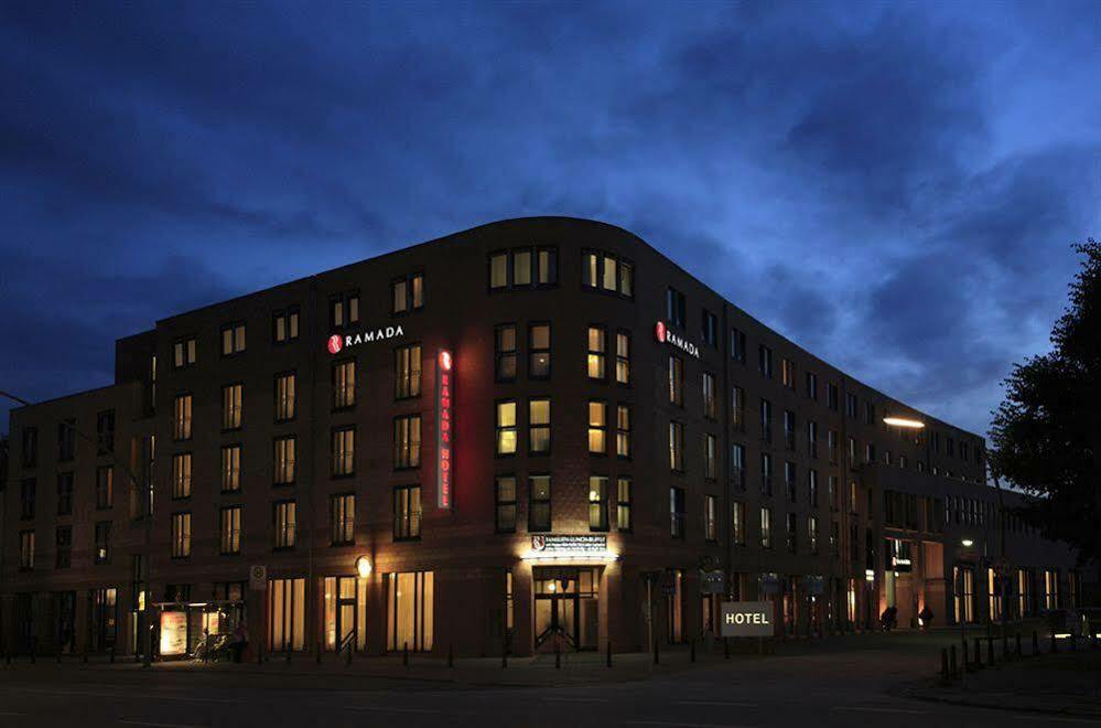 H4 Hotel Hamburg Bergedorf Экстерьер фото